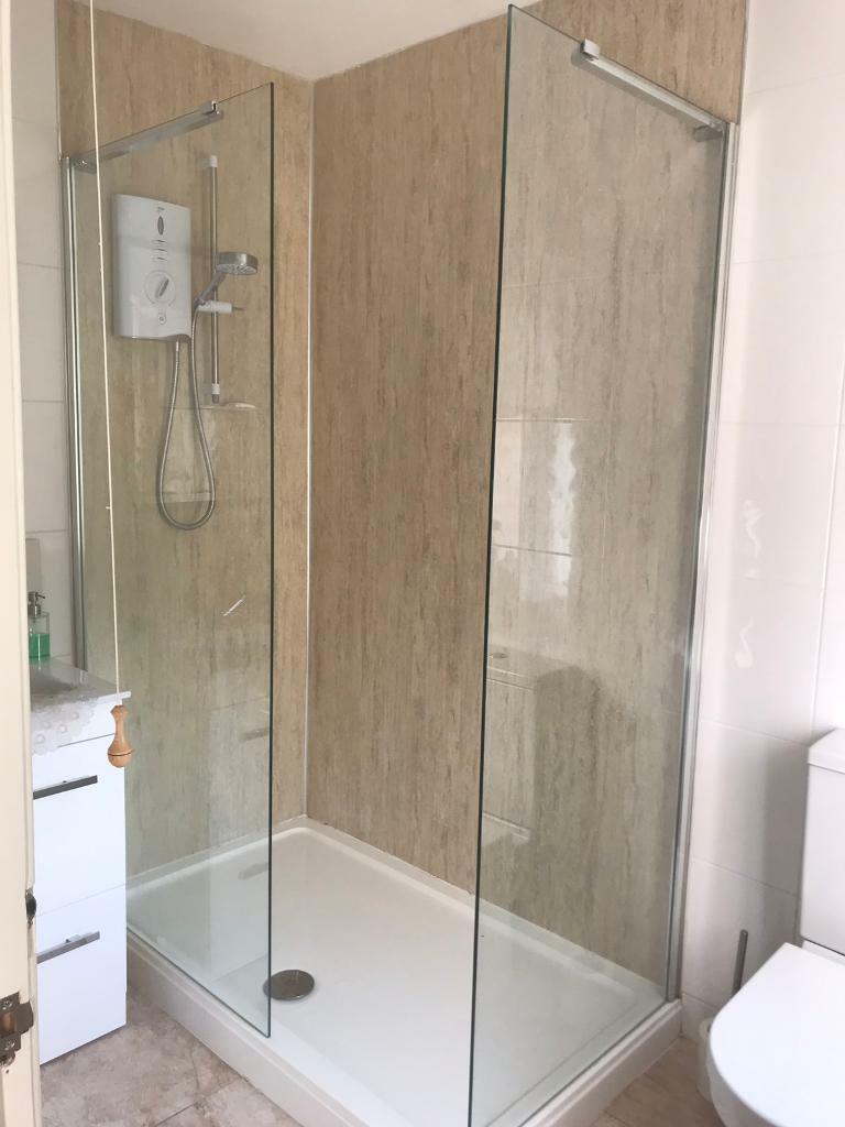 Complete Shower Cubicle in Malvern, Worcestershire Gumtree