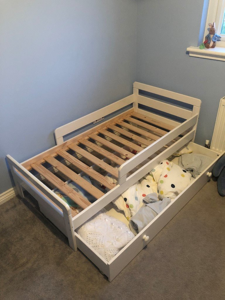Argos White Home Ellis Toddler Bed with Storage in Bathgate, West