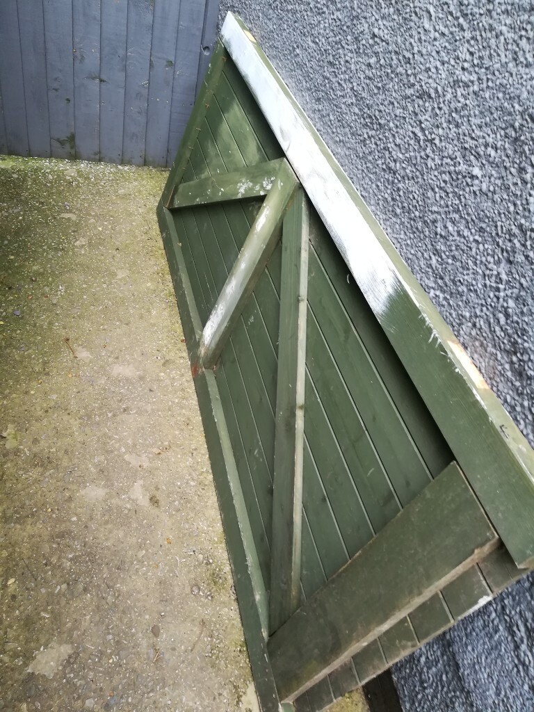 Framed ledged and braced gate poss del?. in Chester, Cheshire Gumtree