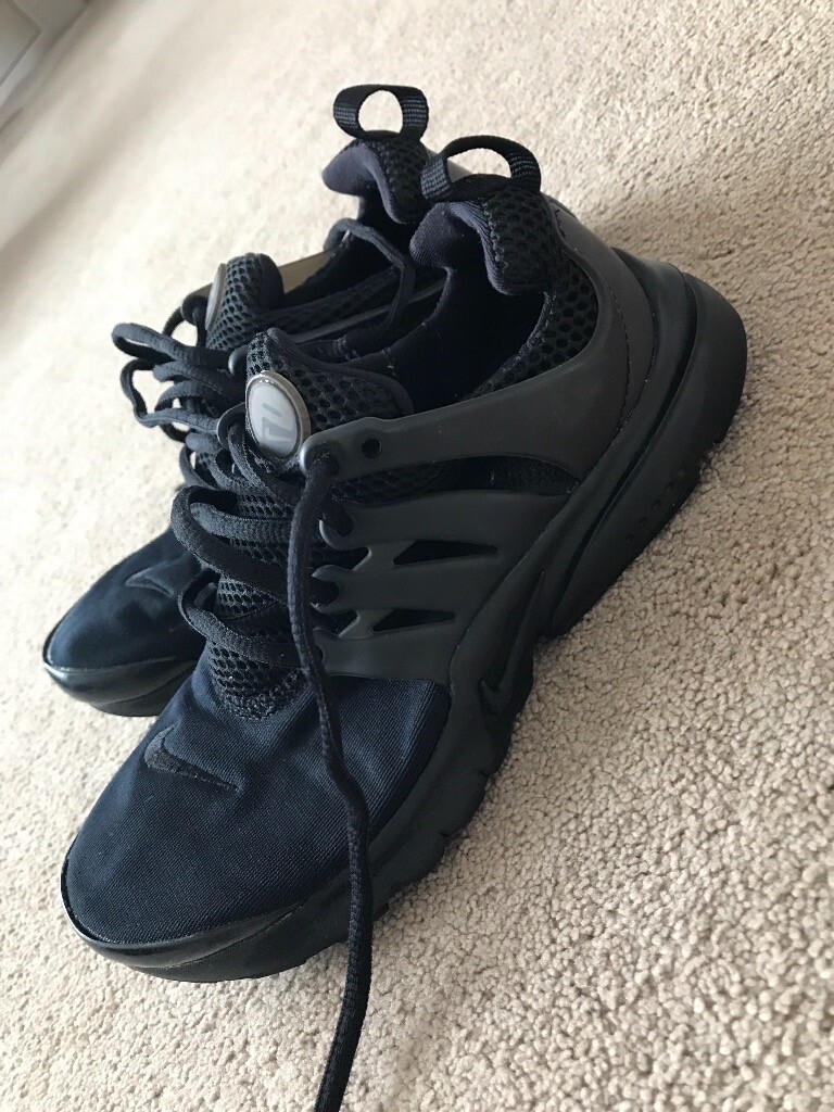 unisex all black nike prestos (uk size 3.5) | in Northolt, London | Gumtree