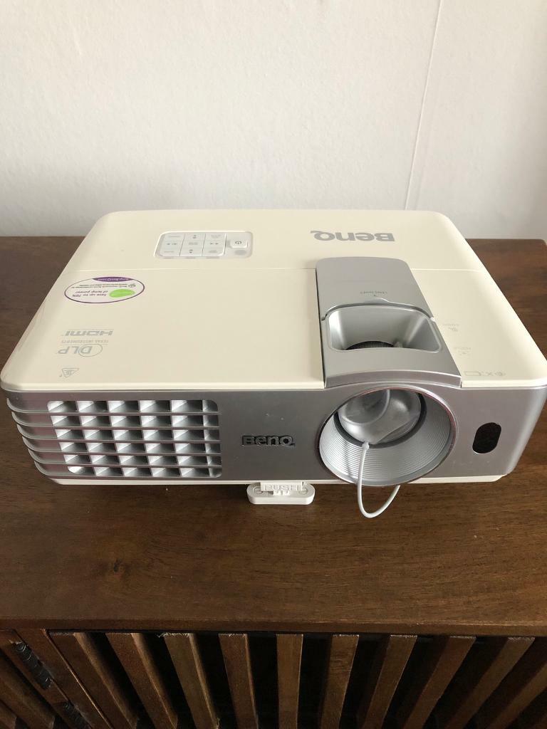 Benq W1070 DLP Projector in Coatbridge, North Lanarkshire Gumtree