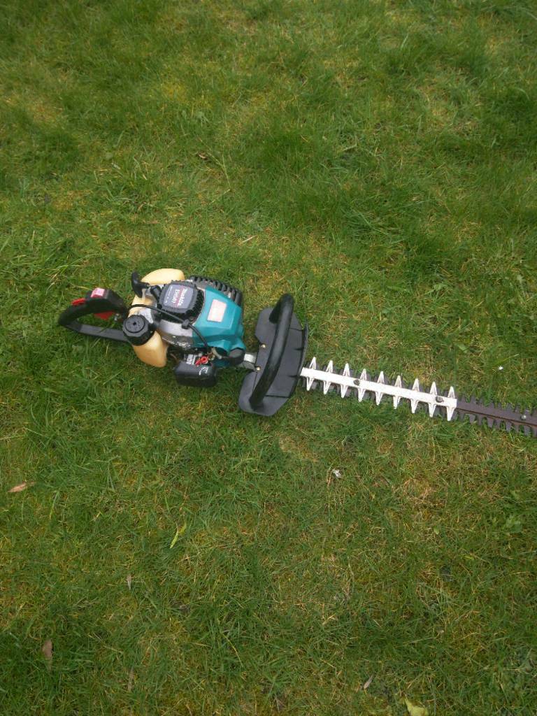 Makita professional petrol hedge trimmer in Little Lever, Manchester