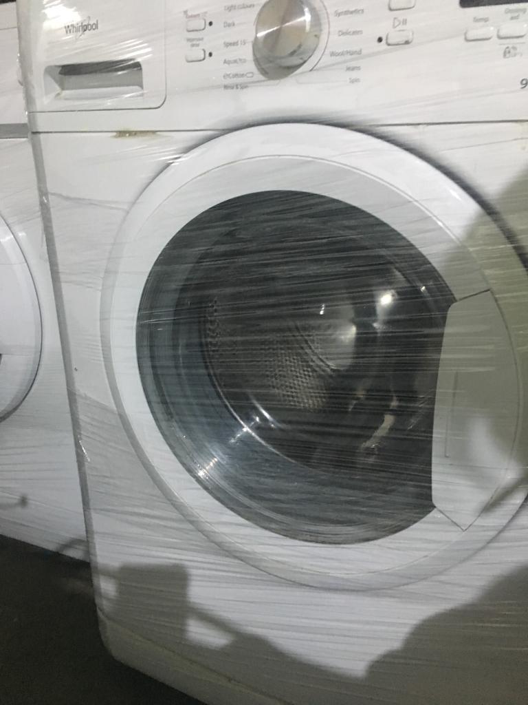Whirlpool 9Kg washing machine in Basildon, Essex Gumtree