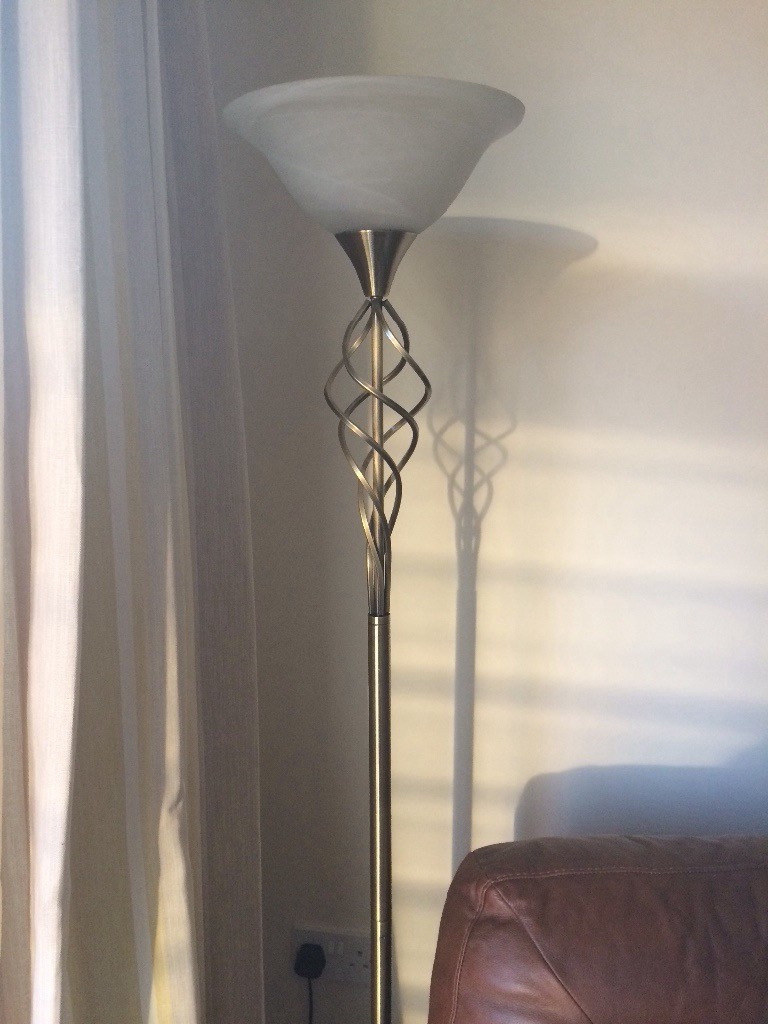 Standard Lamp From British Home Stores Excellent Condition In