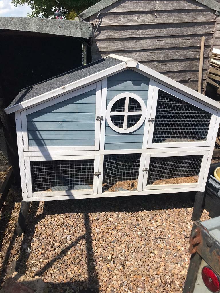 Foxglove Rabbit / guinea pig hutch in Grantham, Lincolnshire Gumtree