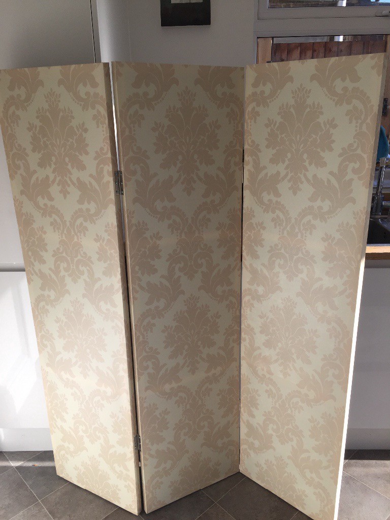 Elegant room divider in Bromley, London Gumtree