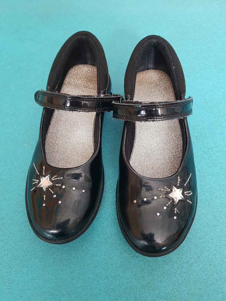 clarks girls school shoes sale