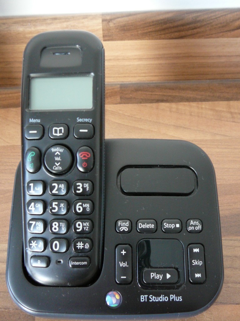 BT Studio Plus 5500 Digital Cordless single Handset with Answerphone