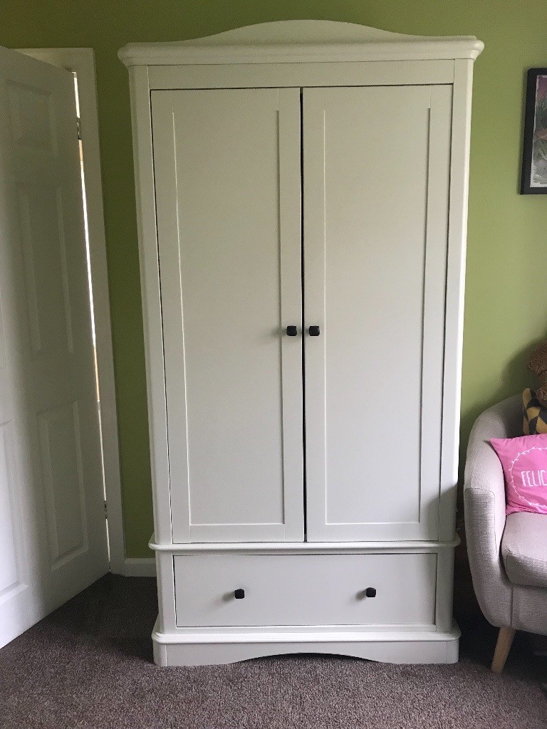 Mamas And Papas Ashford Drawers With Change Table And Wardrobe