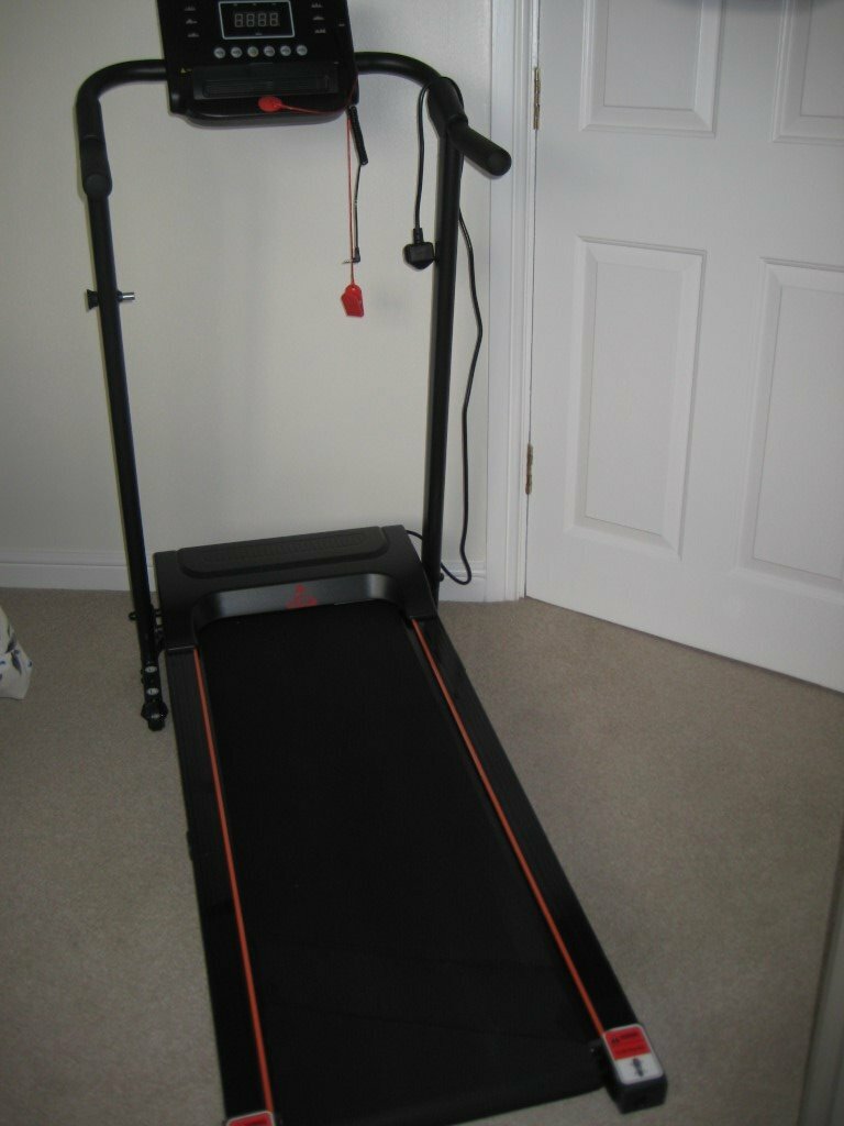 Connect2Sport Treadmill with computer & audio connection Foldaway