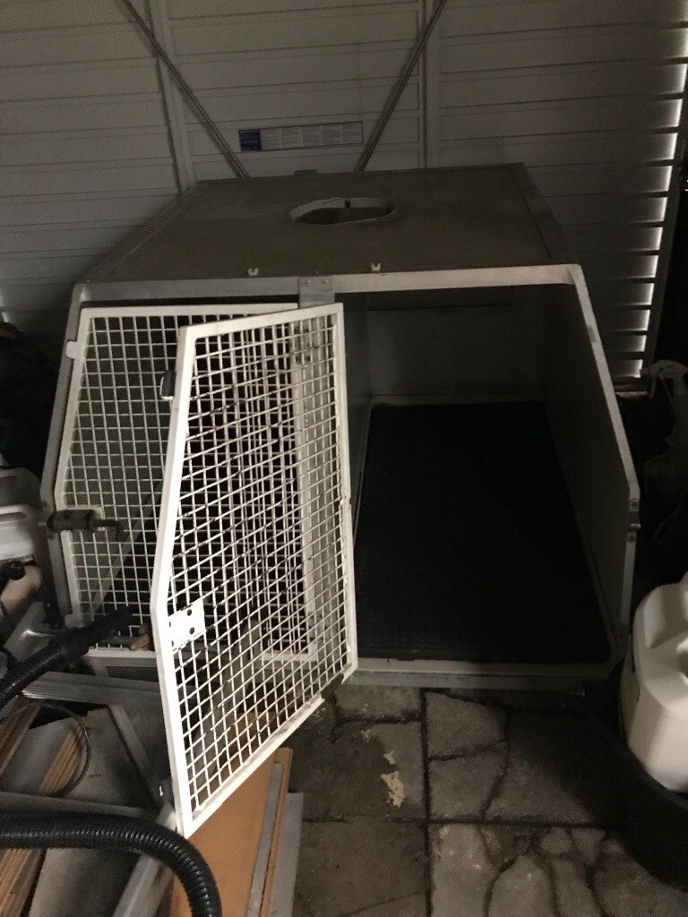ExPolice double dog box, dog transit box, dog cage in Haydock