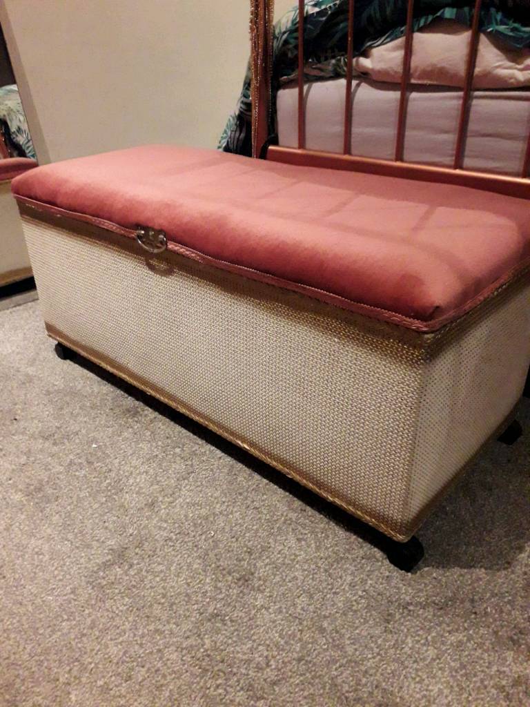 Large Sirrom Ottoman/blanket box in Castlereagh, Belfast Gumtree
