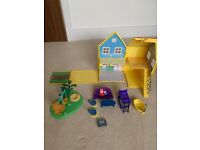 Peppa Pig Deluxe House Playset (as new) 