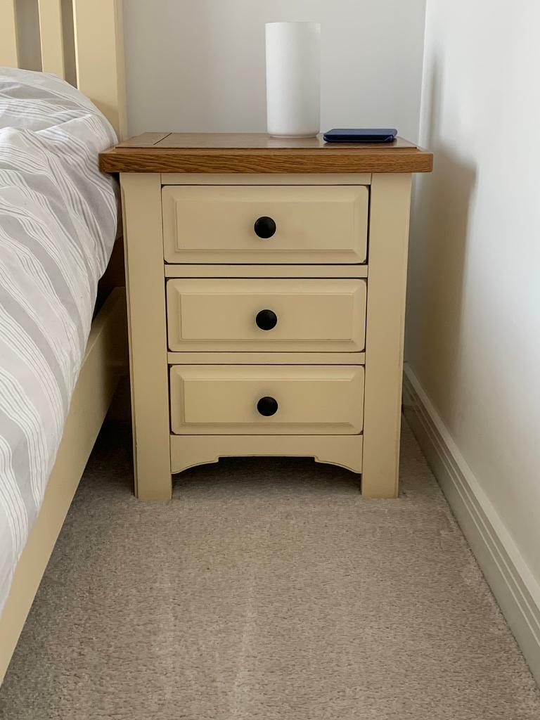 Bed side table in Bath, Somerset Gumtree