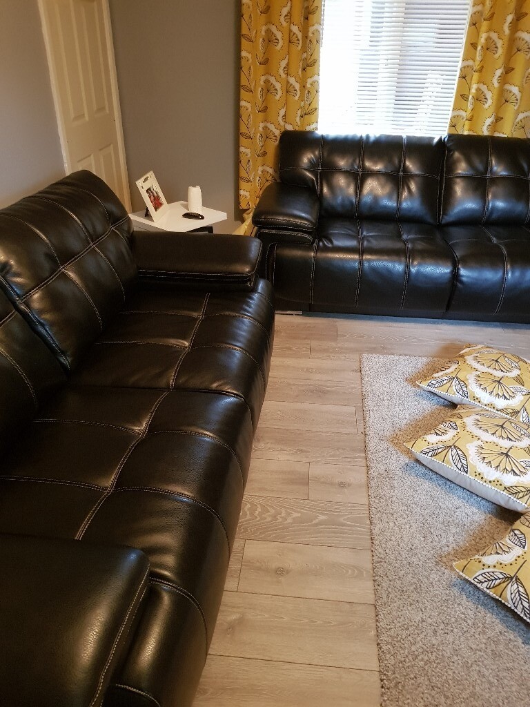 2 leather sofas from scs in Basford, Nottinghamshire Gumtree