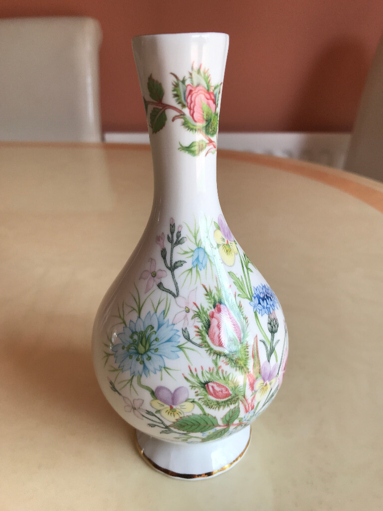 Aynsley Wild Tudor Bud Vase Globe Style 6 Tall In Yate Bristol