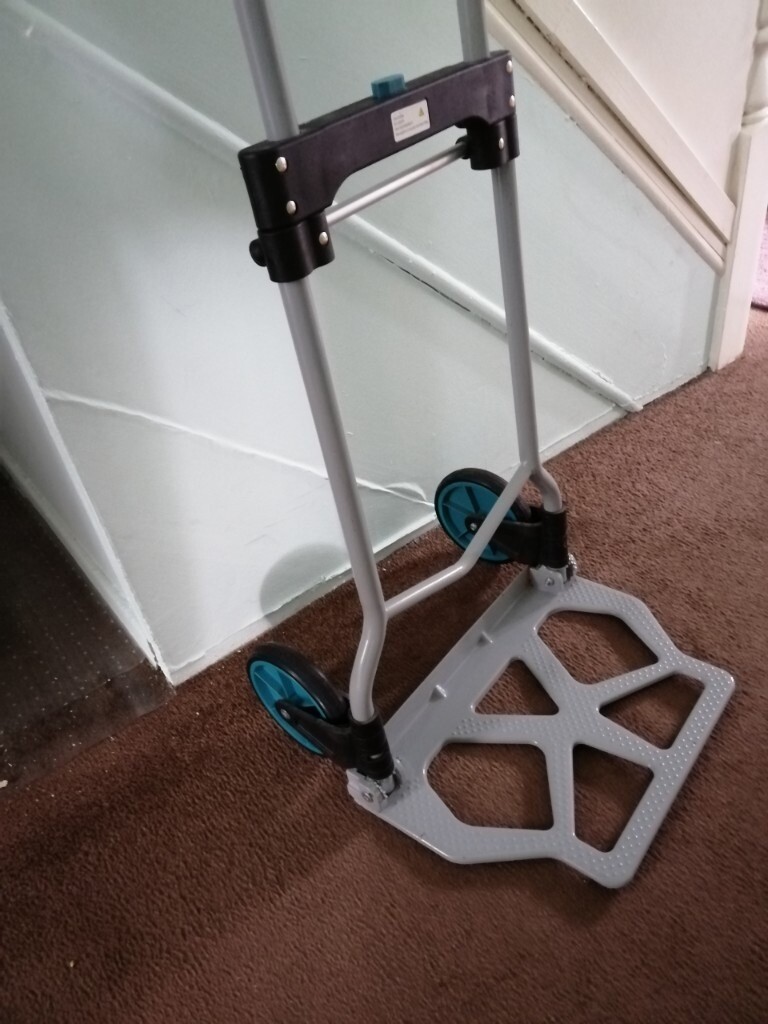 Folding trolley for moving items up to 60kg easily in Coatbridge