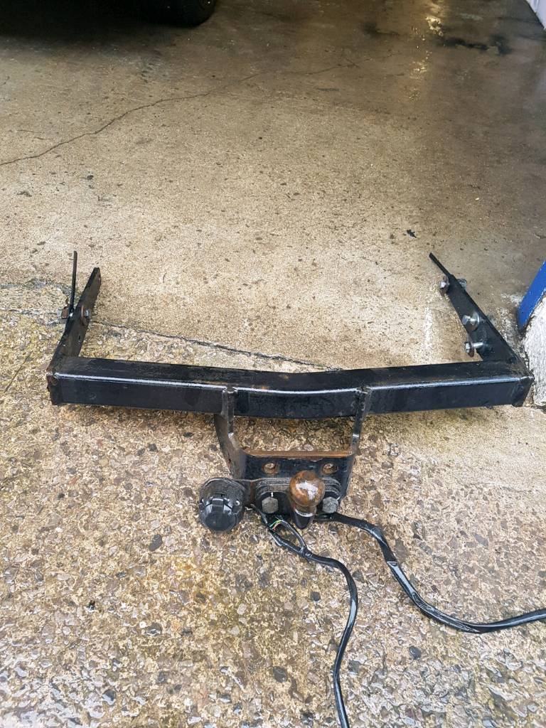 Witter Tow bar for VW T5 Transporter in Porth, Rhondda Cynon Taf