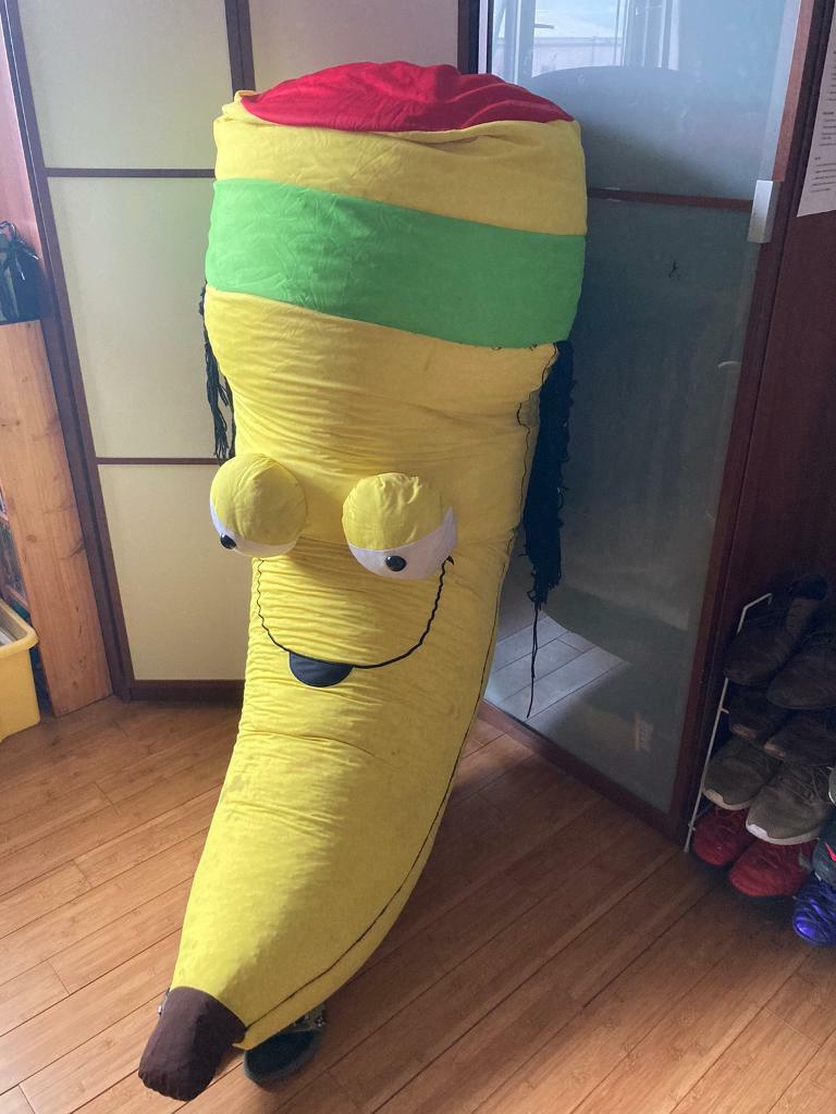 Jumbo sized ‘Rasta’ banana bean bag in Sandwell, West Midlands Gumtree