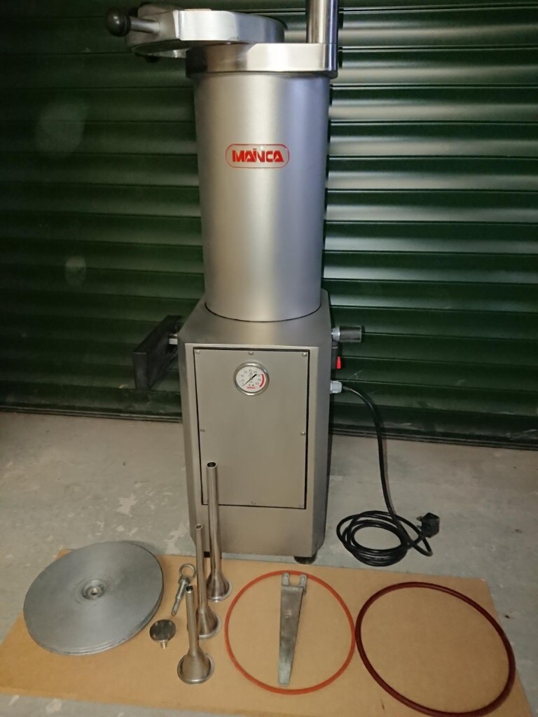 Mainca EM20 Hydraulic Sausage Filler in Bromyard, Herefordshire