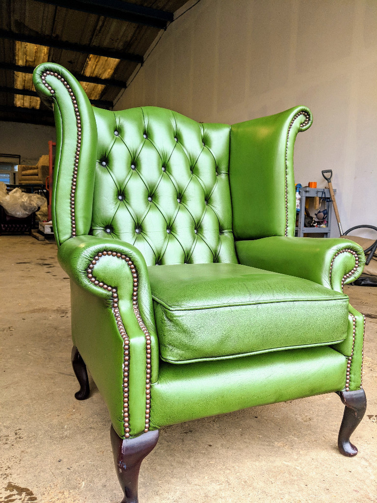 Apple/lime green chesterfield queen anne chair DELIVERY AVAILABLE in