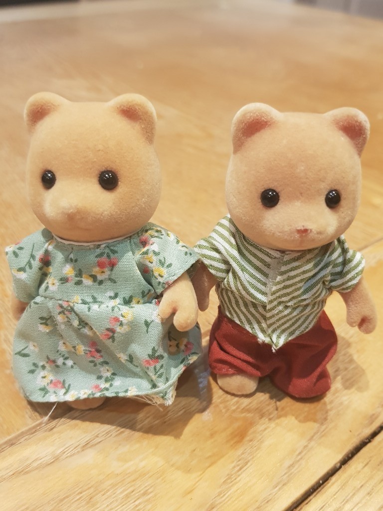 Sylvanian Families Bear Family (5059) 2 family members in