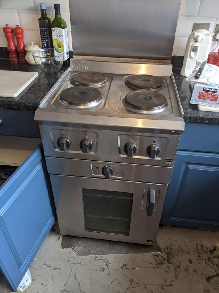 Catering equipment gas electric commercial stainless steel ovens cookers restaurant kitchen