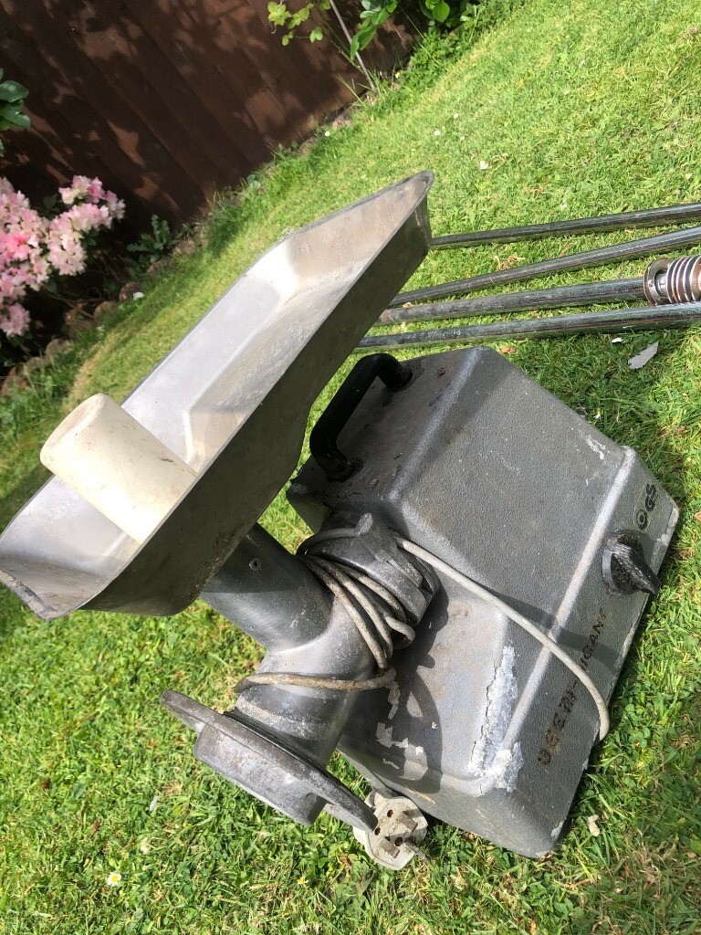 BeemGigant single phase mincer in Swindon, Wiltshire Gumtree