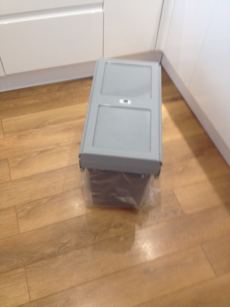 New Triple Built In Recycle Bin For 300mm Cupboard In