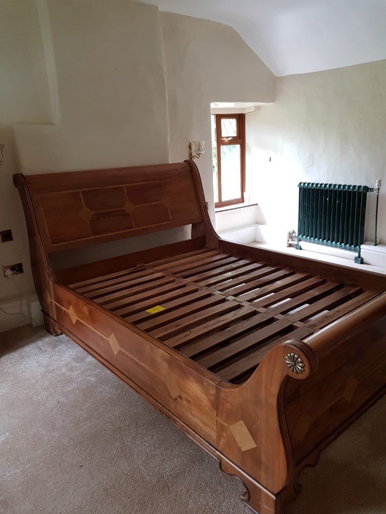 Beautiful Elegant King Size Sleigh Bed Solid Wood Frame & Slats in