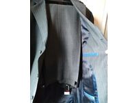 Grey pinstripe 'Daniel Hechter' suit (52S jacket/36S trousers)