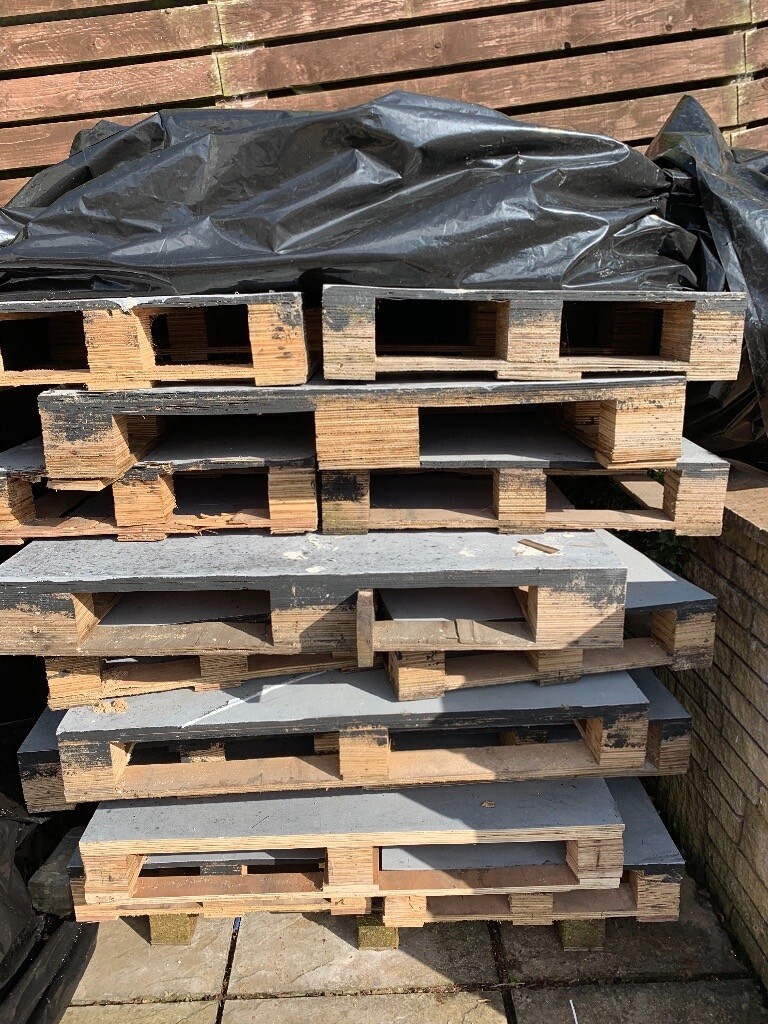 pallet of fire wood