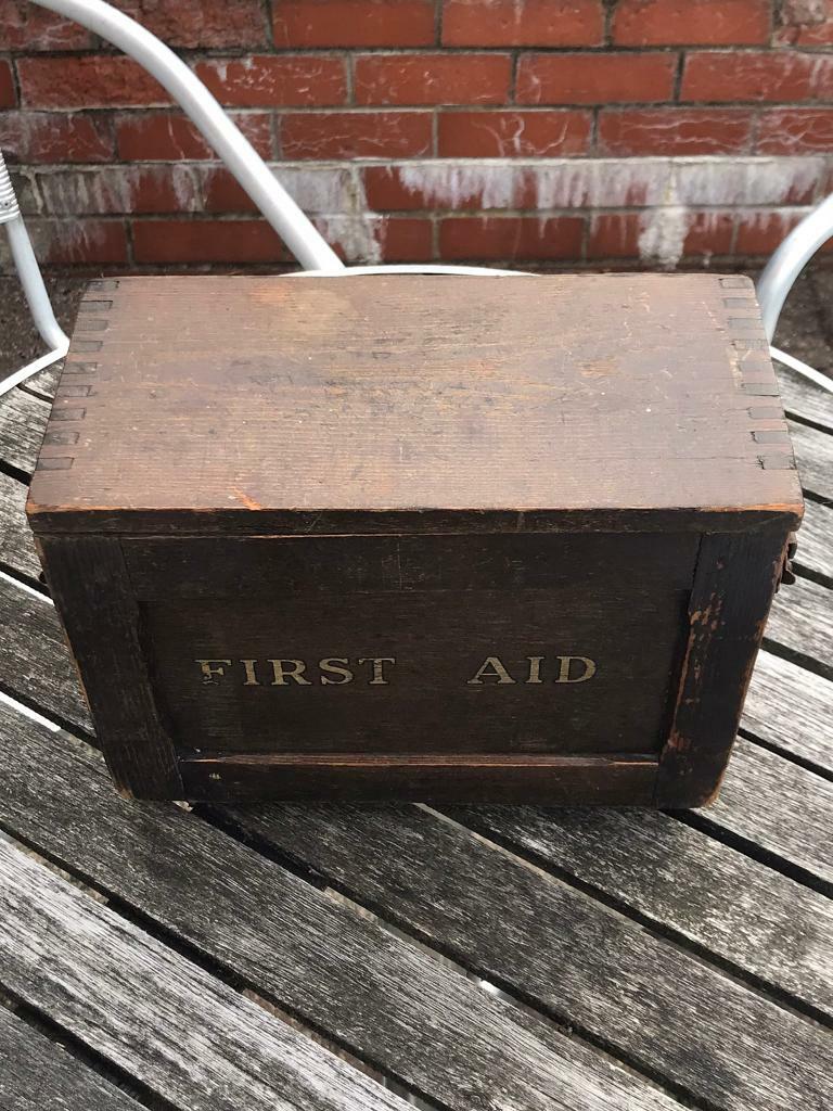 ANTIQUE FIRST AID WOODEN BOX in Gateshead, Tyne and Wear Gumtree