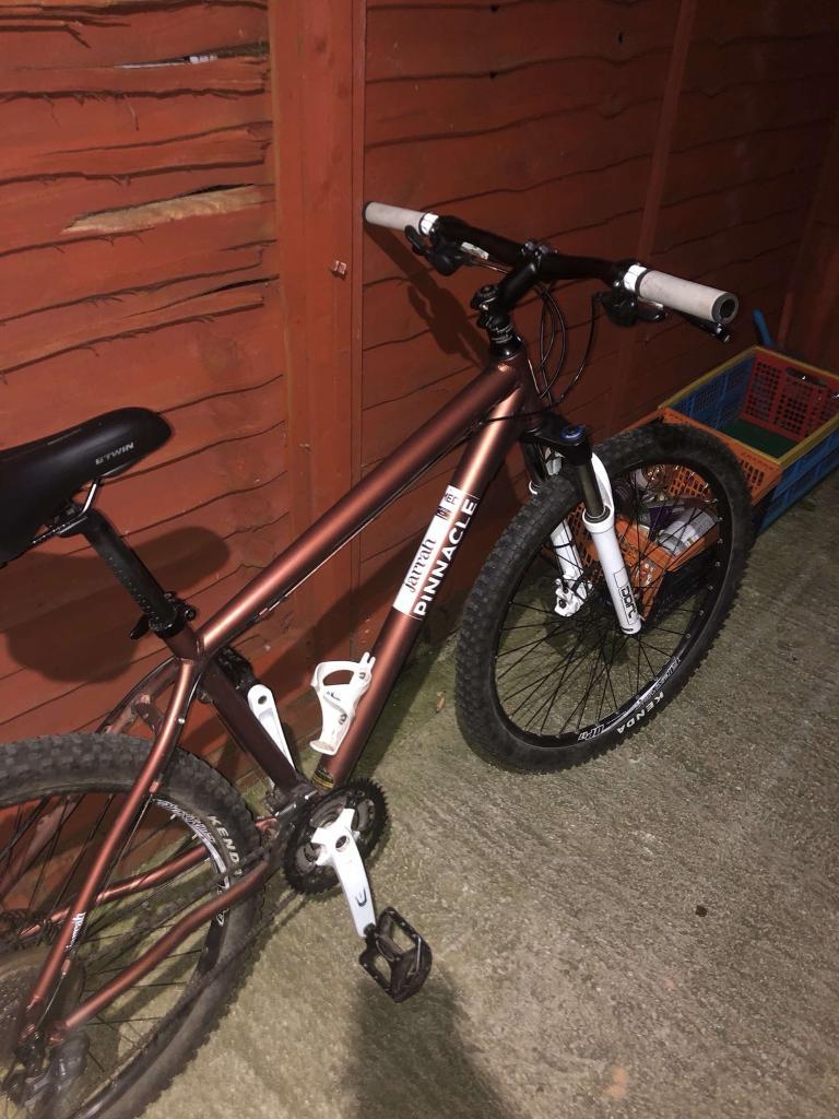 pinnacle racer bike
