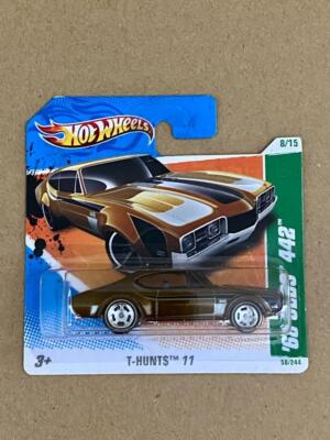 Hot Wheels 2011 Super Treasure Hunt '68 Olds 442 Short Card