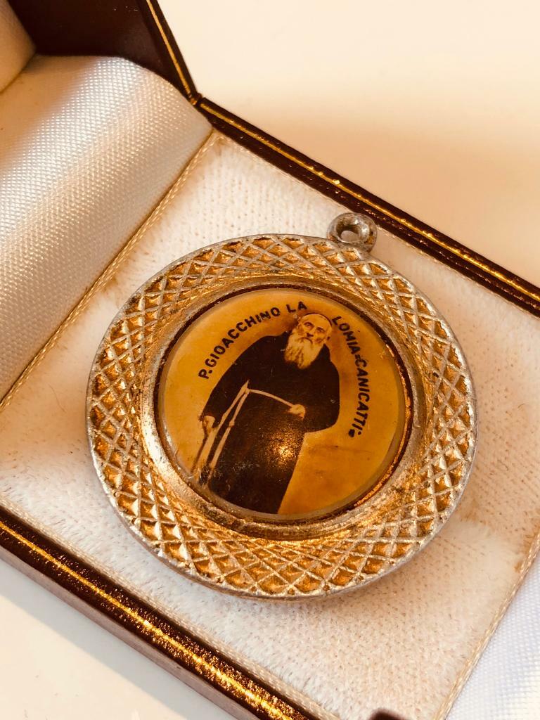 Large Antique Italian Religious Medal Vintage Pendant for Necklace in