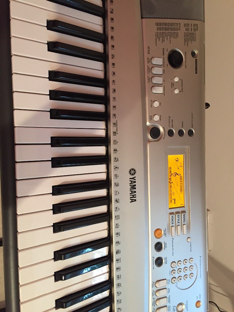 Electric keyboard Yamaha YPT310 in Malvern, Worcestershire Gumtree