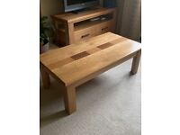 Oak coffee table & matching TV unit 
