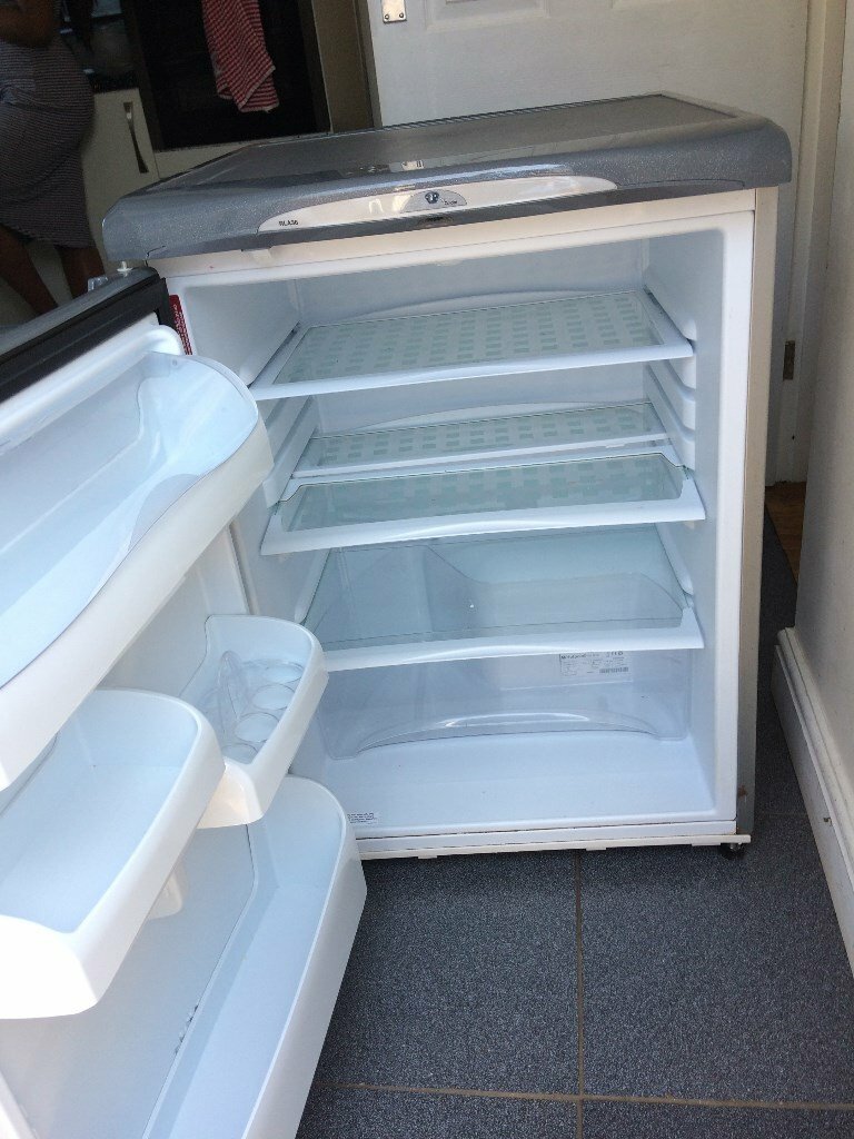 GREY GRAPHITE HOTPOINT ''FUTURE'' UNDERCOUNTER FRIDGE IN GOOD WORKING