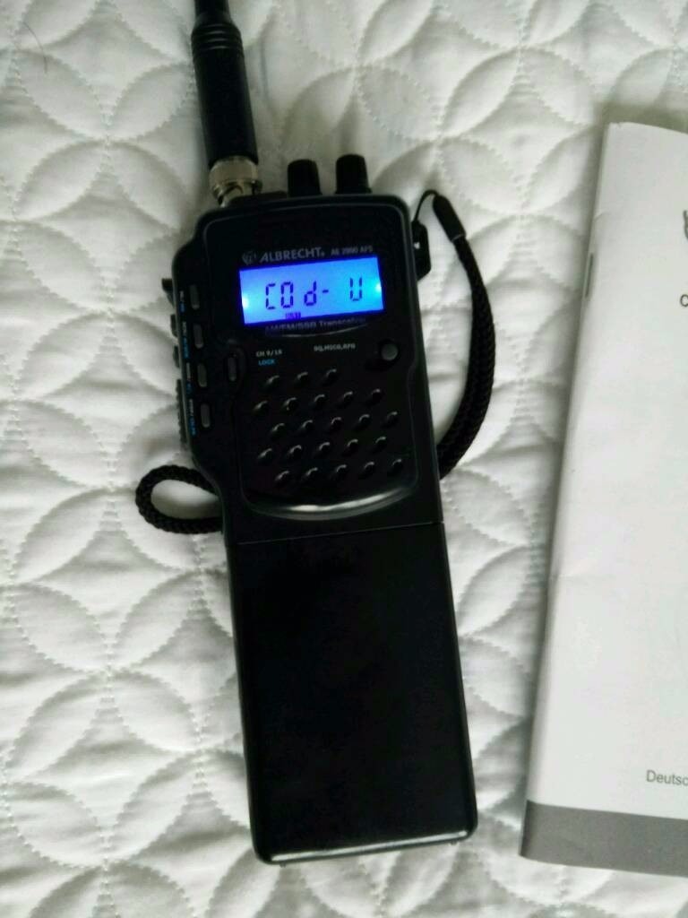 Albrecht AE2990 AFS Handheld CB, AM, FM, SSB with car kit in