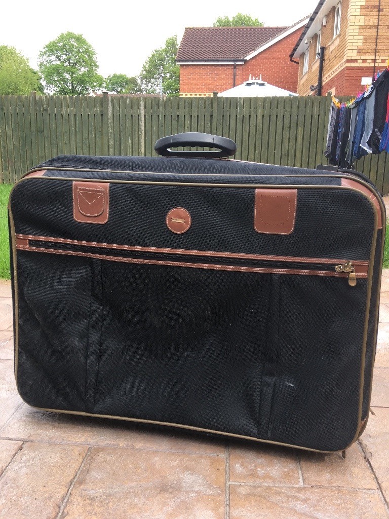 Used suitcase free in Dewsbury, West Yorkshire Gumtree