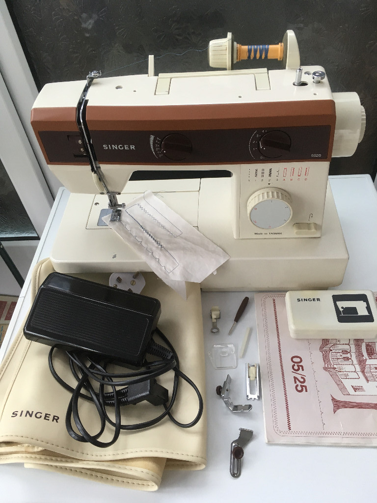 Singer Sewing Machine model 5525 in Lymington, Hampshire Gumtree