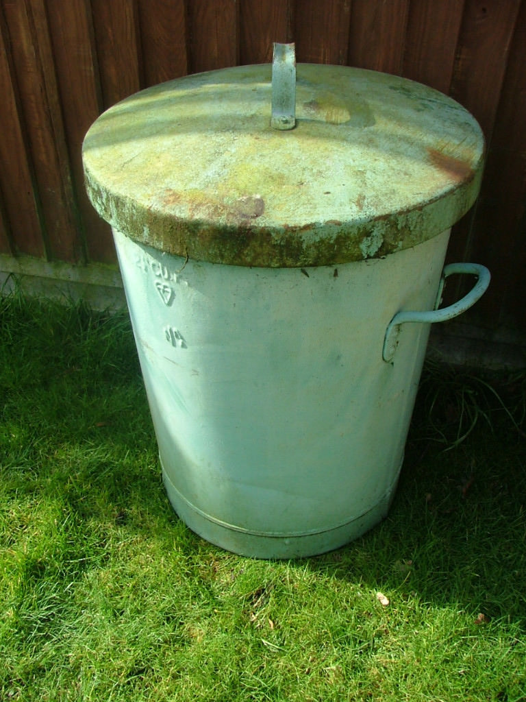 Old Metal Painted Dustbin with Lid in Norwich, Norfolk Gumtree