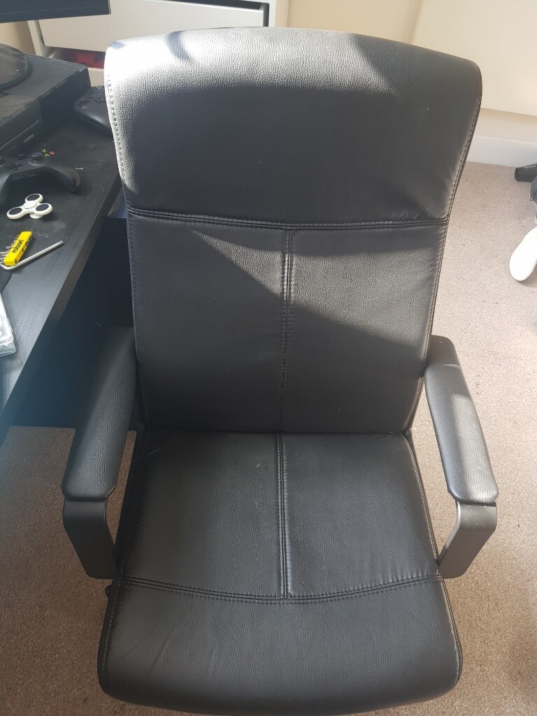 comfortable office chair with seat cushion | in Leamington Spa