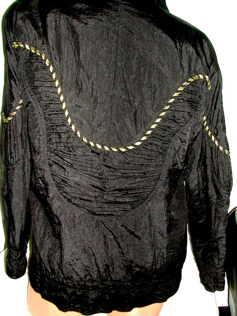 LAVON JACKET LIGHTWEIGHT PETITE SMALL BLACK W/ GOLD TRIM VINTAGE WOMENS PS NICE!