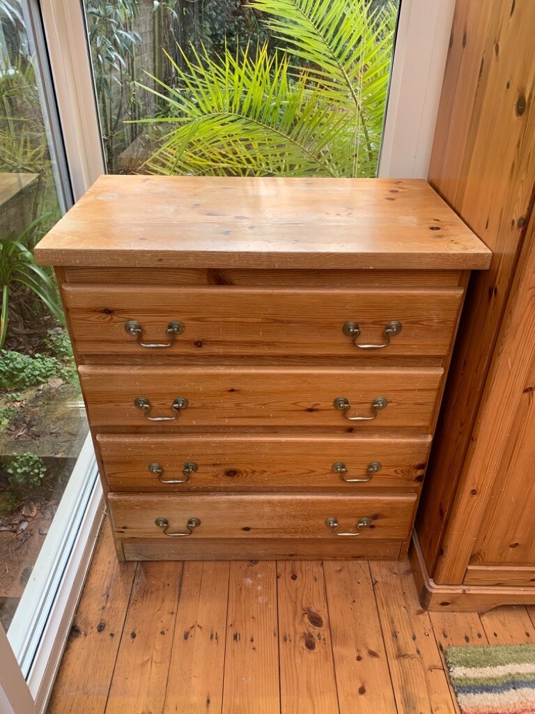 Small Pine Chest of Drawers in Truro, Cornwall Gumtree