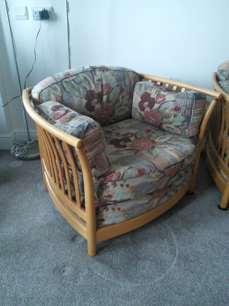 ERCOL LOW BACK "RENAISSANCE" THREE PIECE SUITE. in Keynsham, Bristol