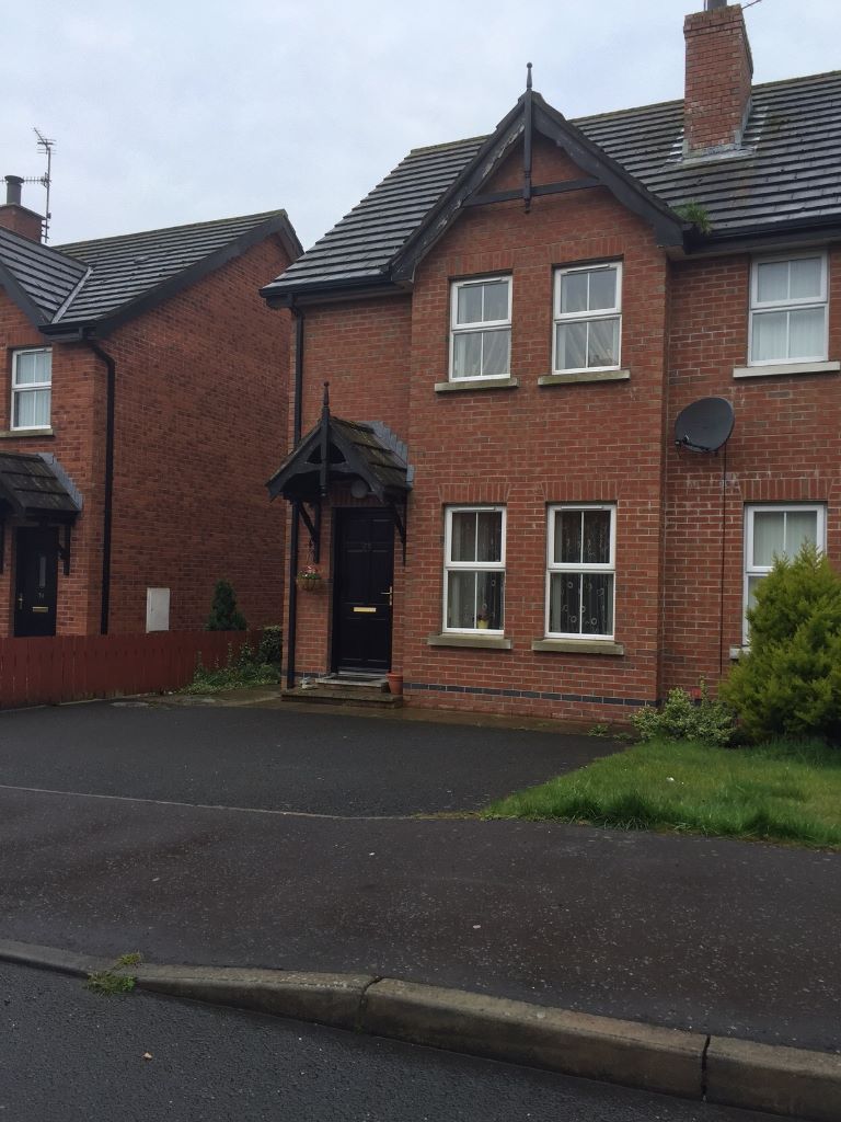 Semi detached House for Rent Carnreagh Craigavon in Craigavon, County