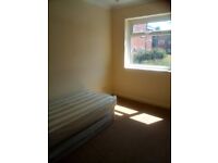 BIRMINGHAM ROOMS AVALIABLE **IMMEDIATE MOVE IN** **NO DEPOSIT NEEDED** **DSS ACCEPTED**