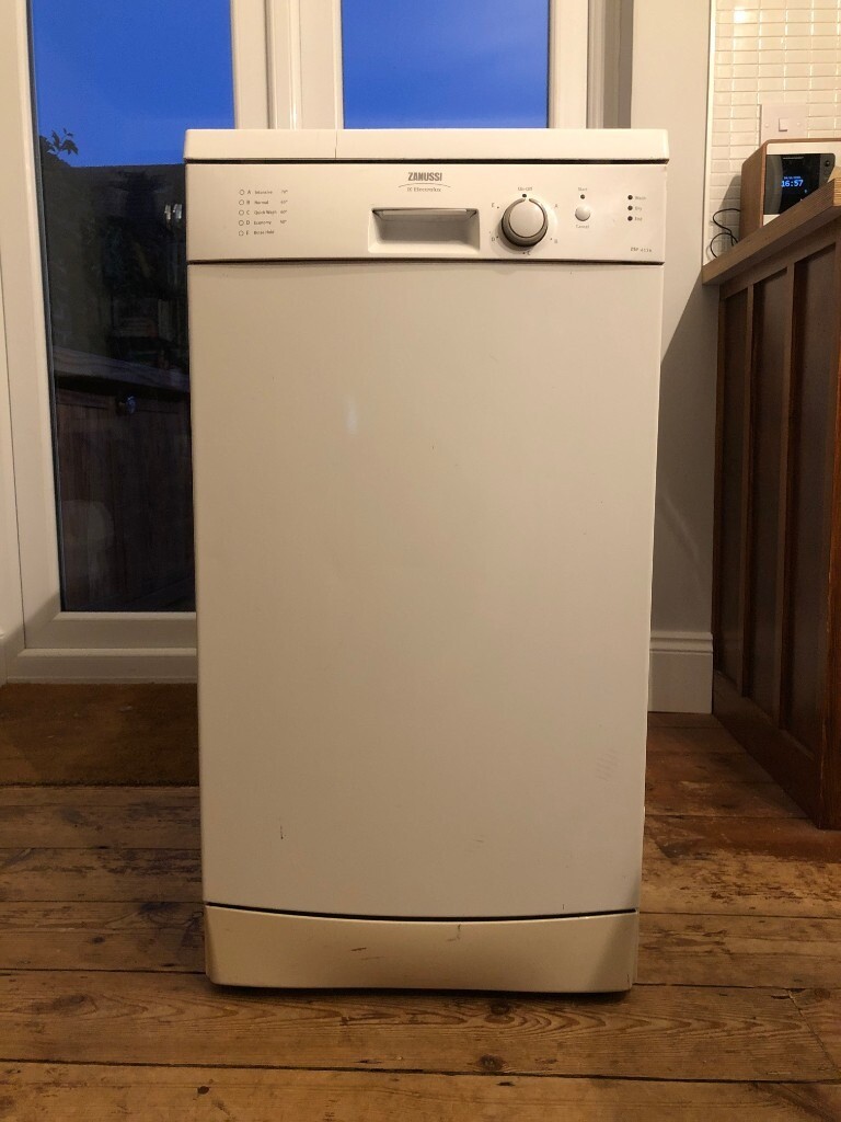 FREE Slimline Dishwasher Zanussi / Elextrolux in Streatham, London